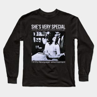 she's very special : christmas gift Long Sleeve T-Shirt